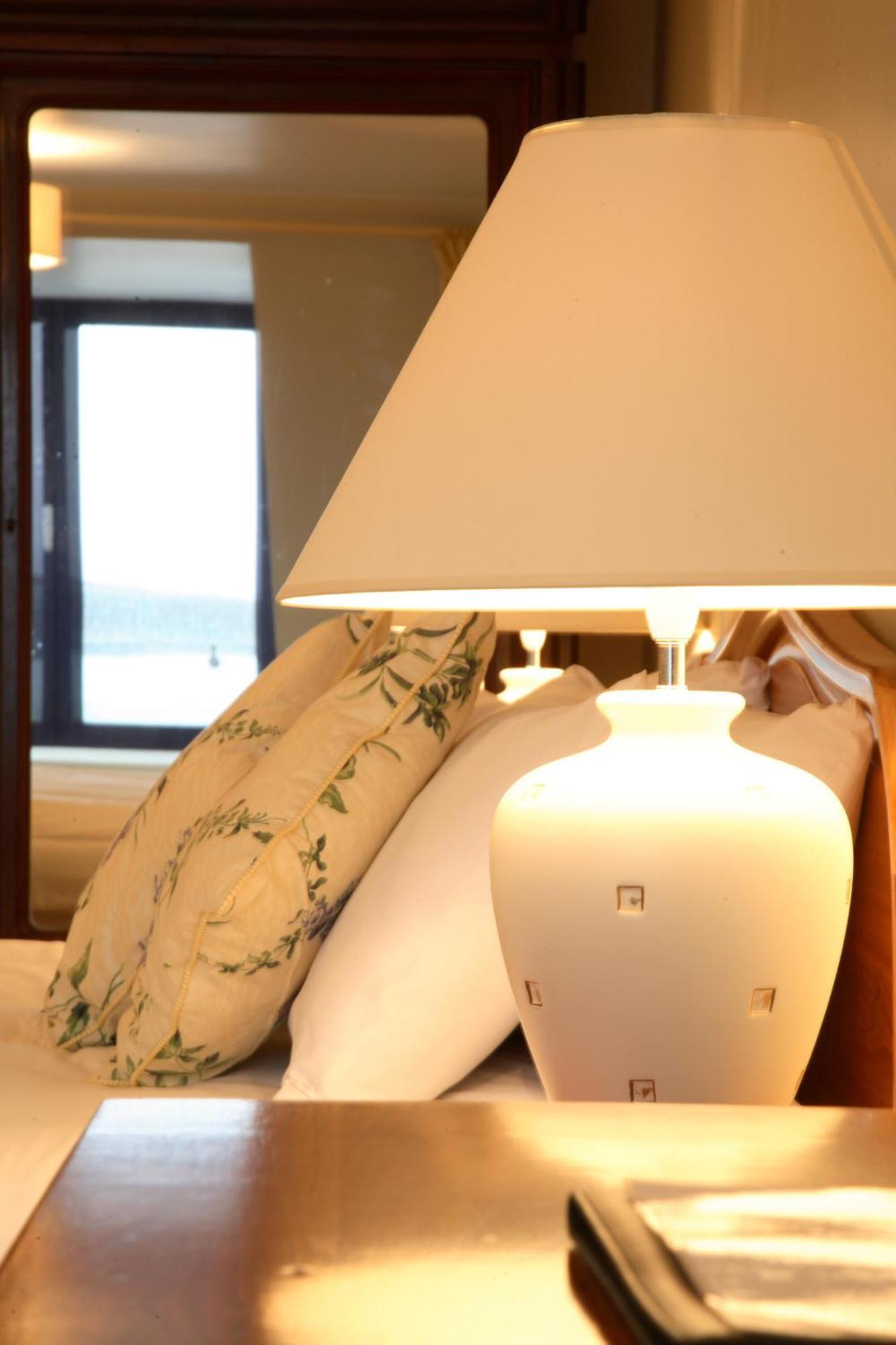 The Waterfront Hotel Baltimore Bagian luar foto