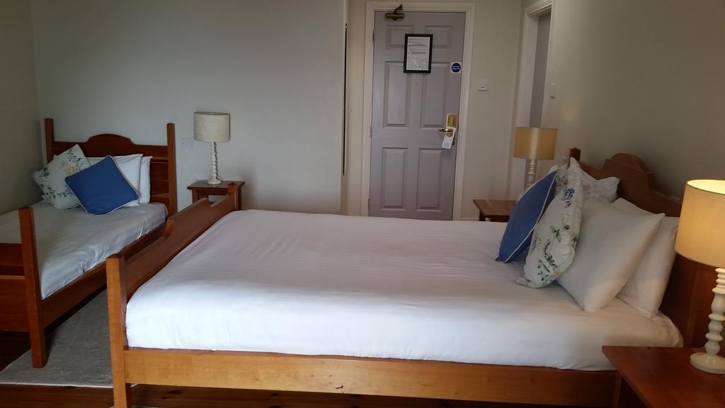 The Waterfront Hotel Baltimore Bagian luar foto